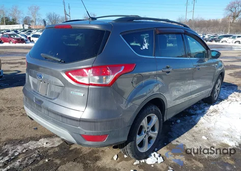 2014 Ford Escape Se z USA, uszkodzony, nr VIN 1FMCU0GX8EUB38143